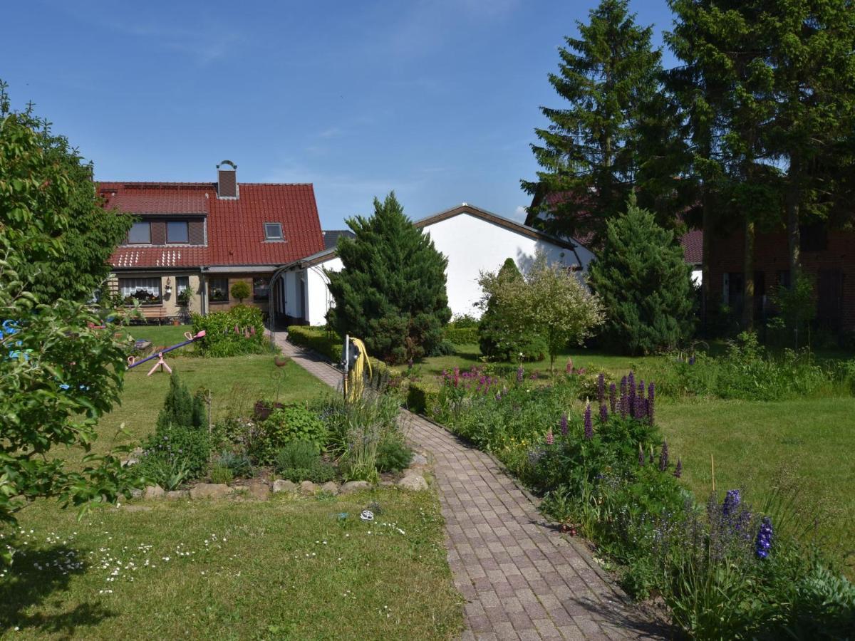 Apartment In Robertsdorf With Garden, Terrace, Barbecue Blowatz Exteriér fotografie