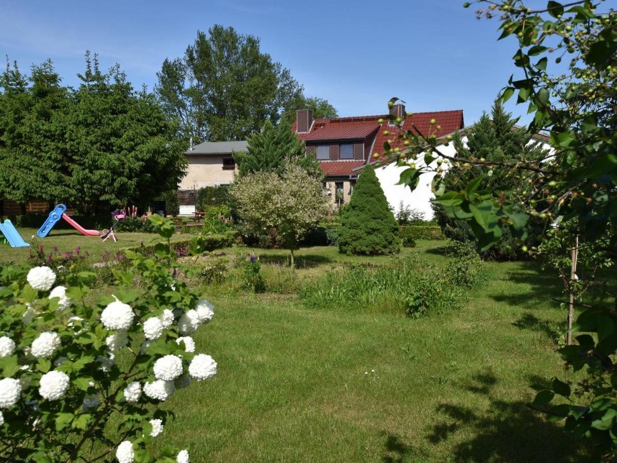 Apartment In Robertsdorf With Garden, Terrace, Barbecue Blowatz Pokoj fotografie